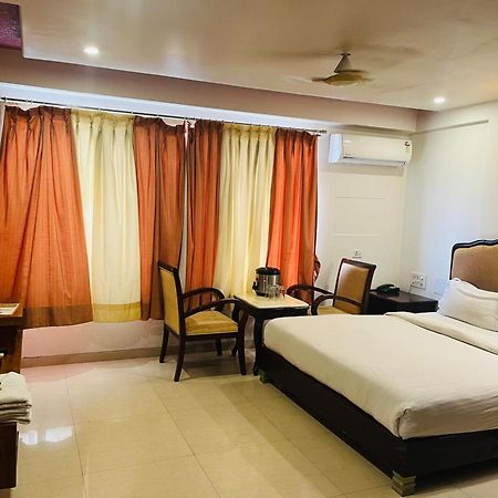 Metro Hotel Nathdwara , 500Mtr 10Min Walking From Shreenathji Temple 966O9O1Oo6 Exterior foto