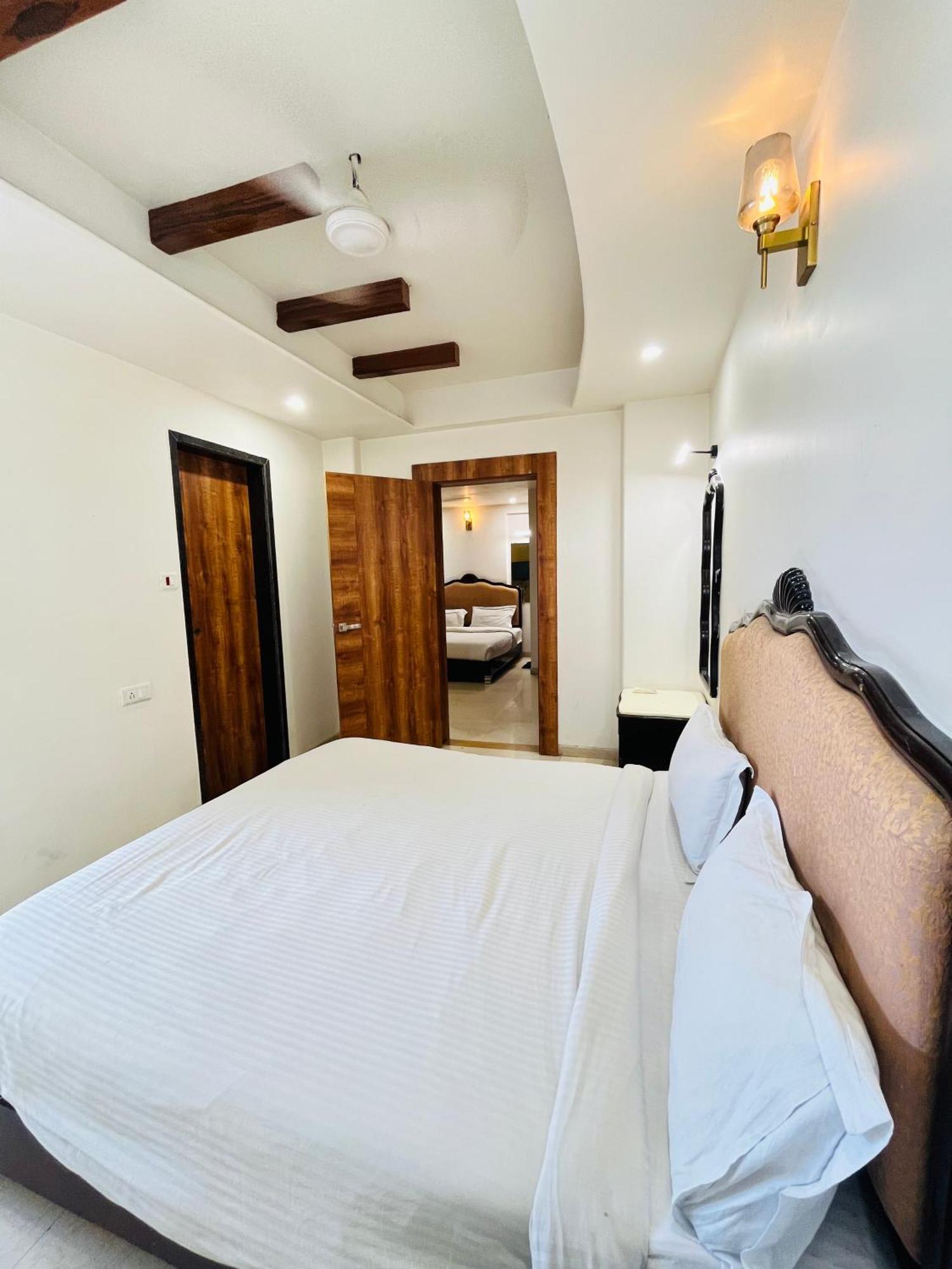 Metro Hotel Nathdwara , 500Mtr 10Min Walking From Shreenathji Temple 966O9O1Oo6 Exterior foto