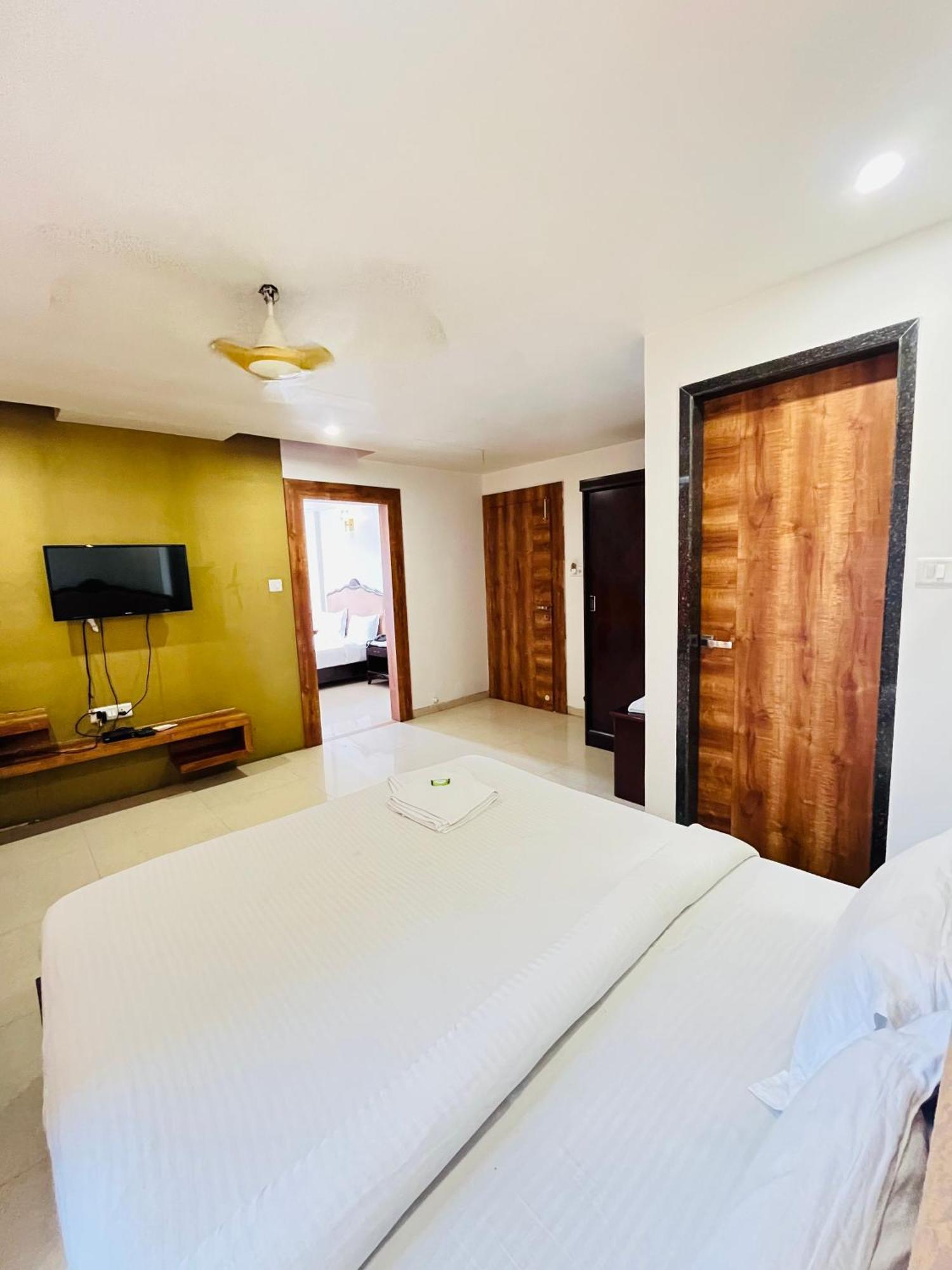 Metro Hotel Nathdwara , 500Mtr 10Min Walking From Shreenathji Temple 966O9O1Oo6 Exterior foto