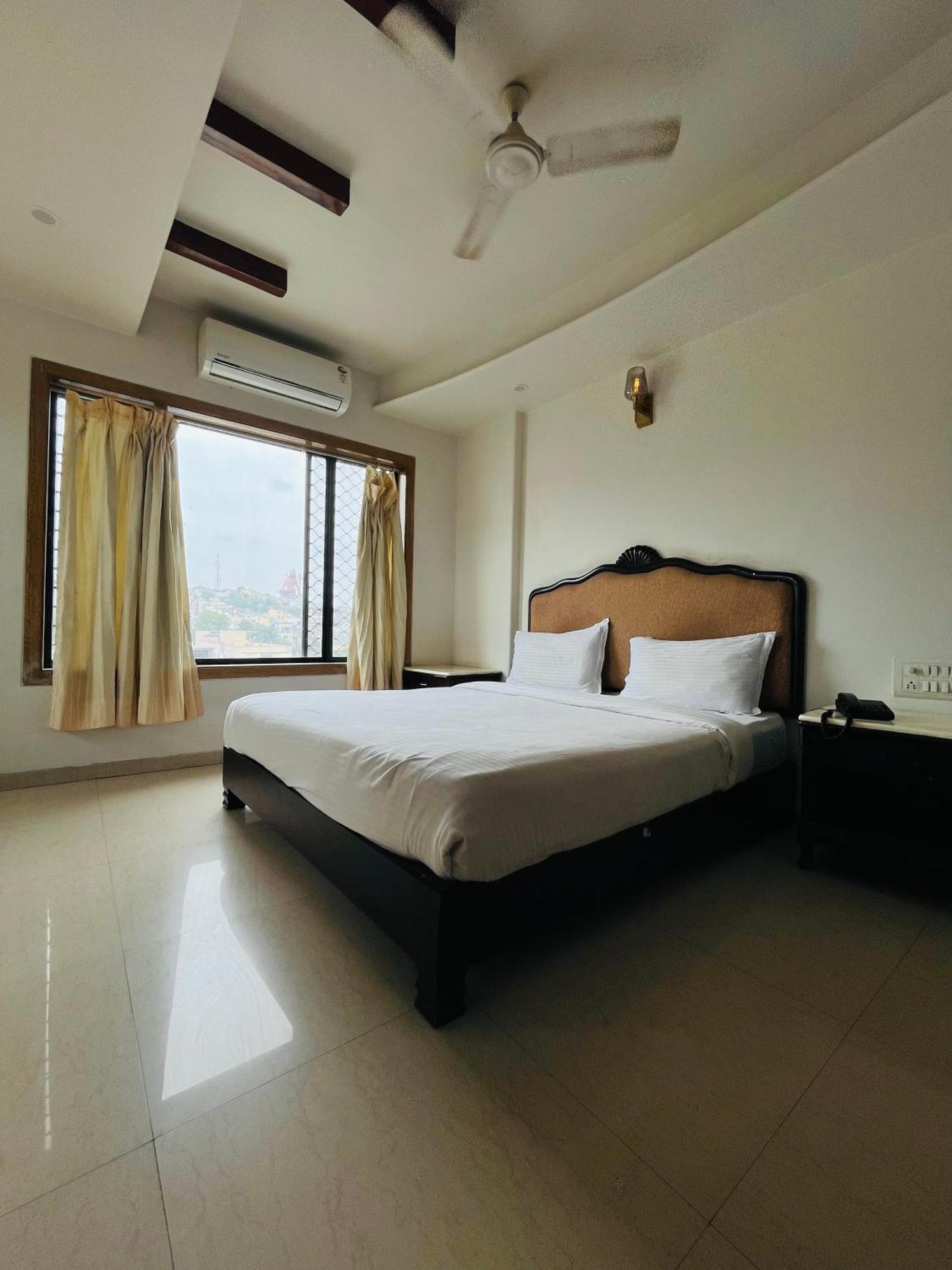 Metro Hotel Nathdwara , 500Mtr 10Min Walking From Shreenathji Temple 966O9O1Oo6 Exterior foto